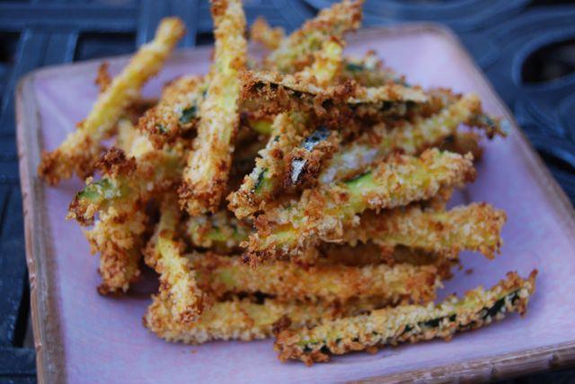 These Crispy Parmesan Zucchini Fries make the perfect dinner side dish and taste great when served with a side of marinara sauce for dipping!