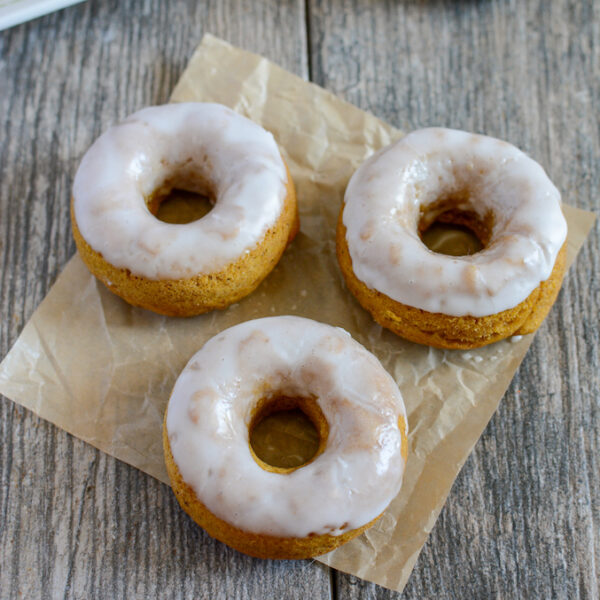 mini baked pumpkin donuts