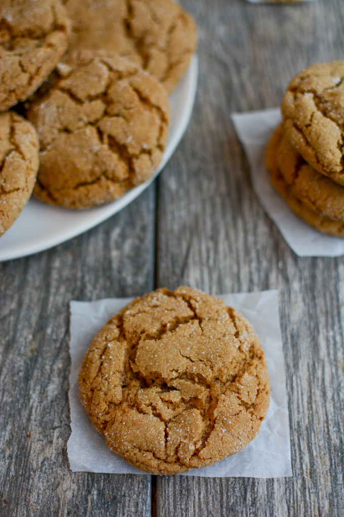 soft gingerbread crinkle cookies
