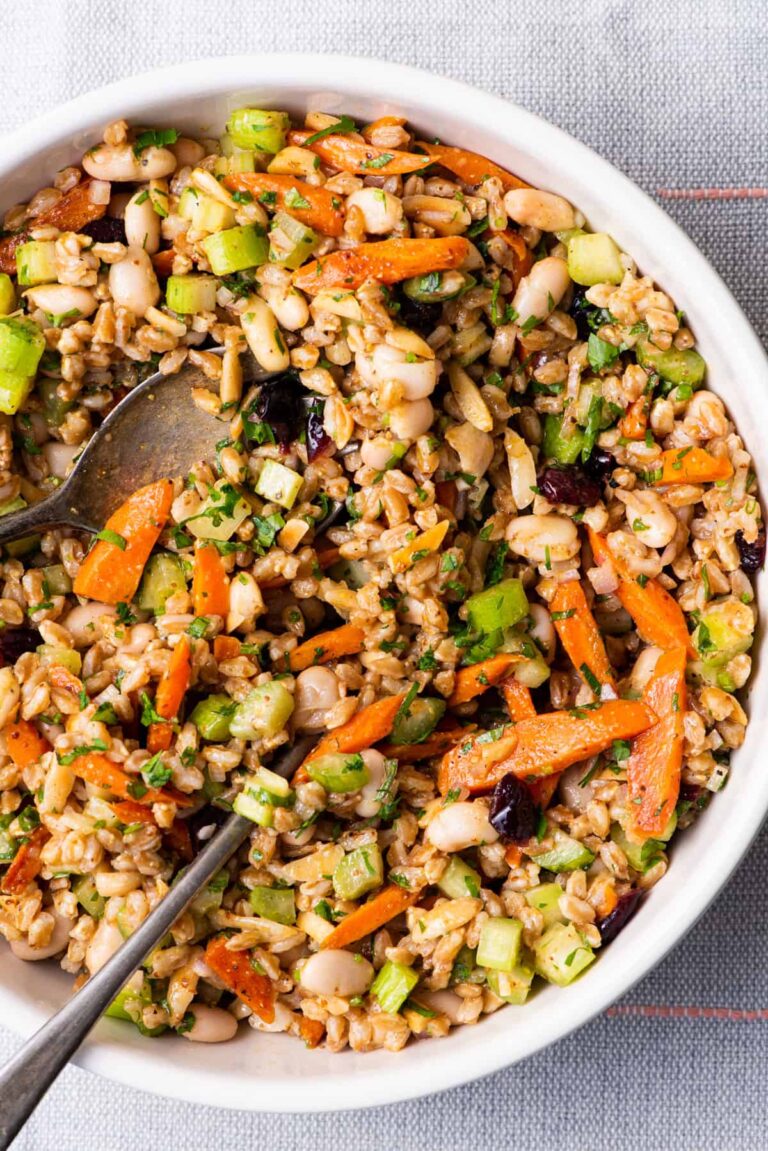 fall farro salad with carrots