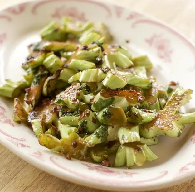 stir-fried broccoli stems