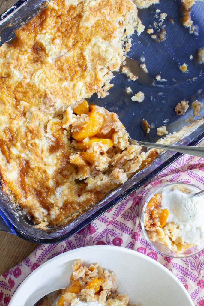 gluten free peach cobbler dump cake